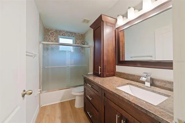 $2,900 | 24407 Rolling View Court, Lutz, FL 33559