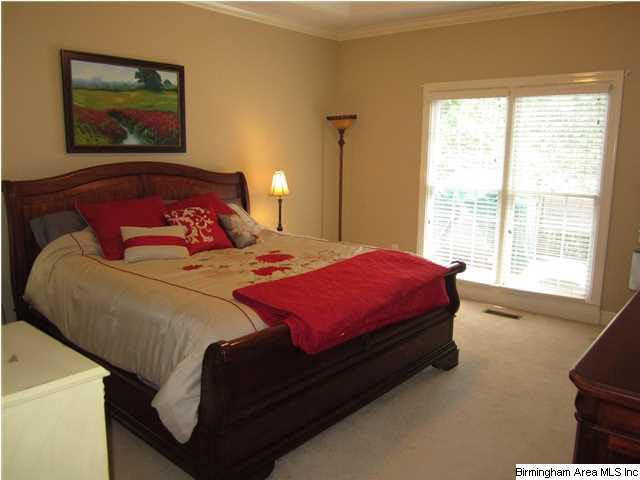1008 Oak Tree Road Birmingham, AL 35244 - Photo 10 of 26