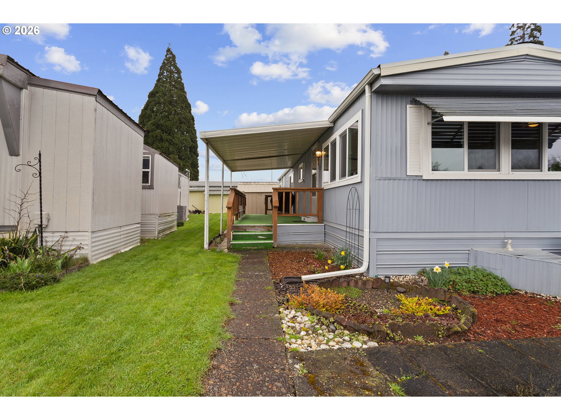 3096 Rainbow Loop, Unit 3096 Hubbard, OR 97032 - Photo 2 of 23