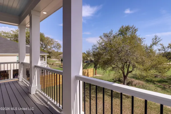 $879,000 | 117 West 4th Street, Long Beach, MS 39560