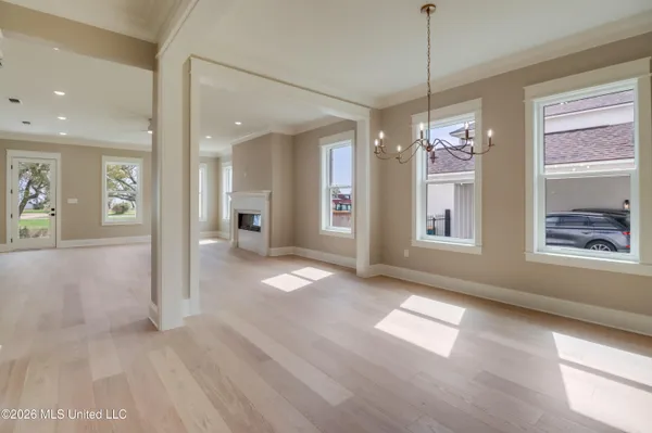 $879,000 | 117 West 4th Street, Long Beach, MS 39560