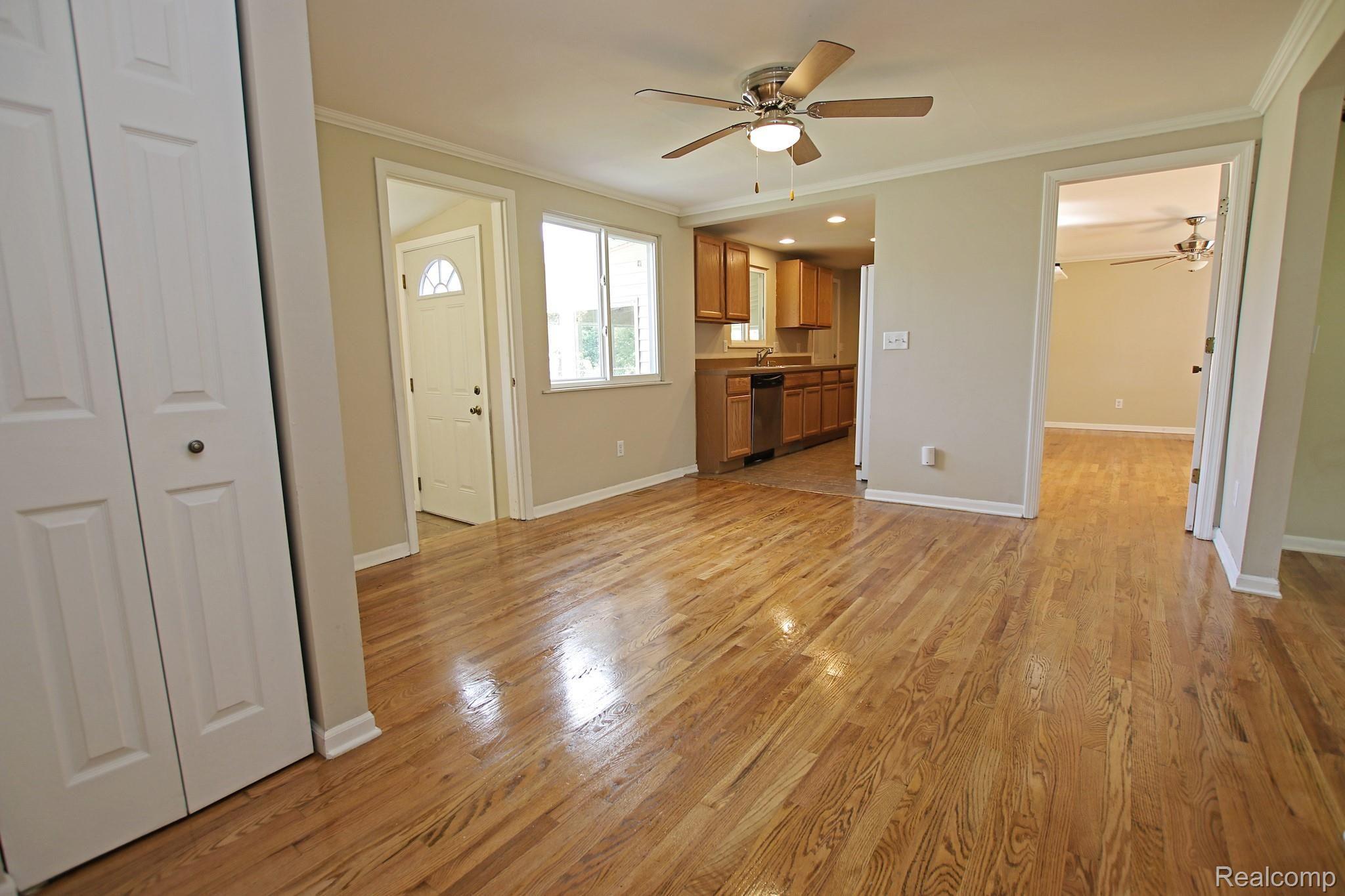 4327 South State Road Davison, MI 48423 - Photo 13 of 68 Dining Room