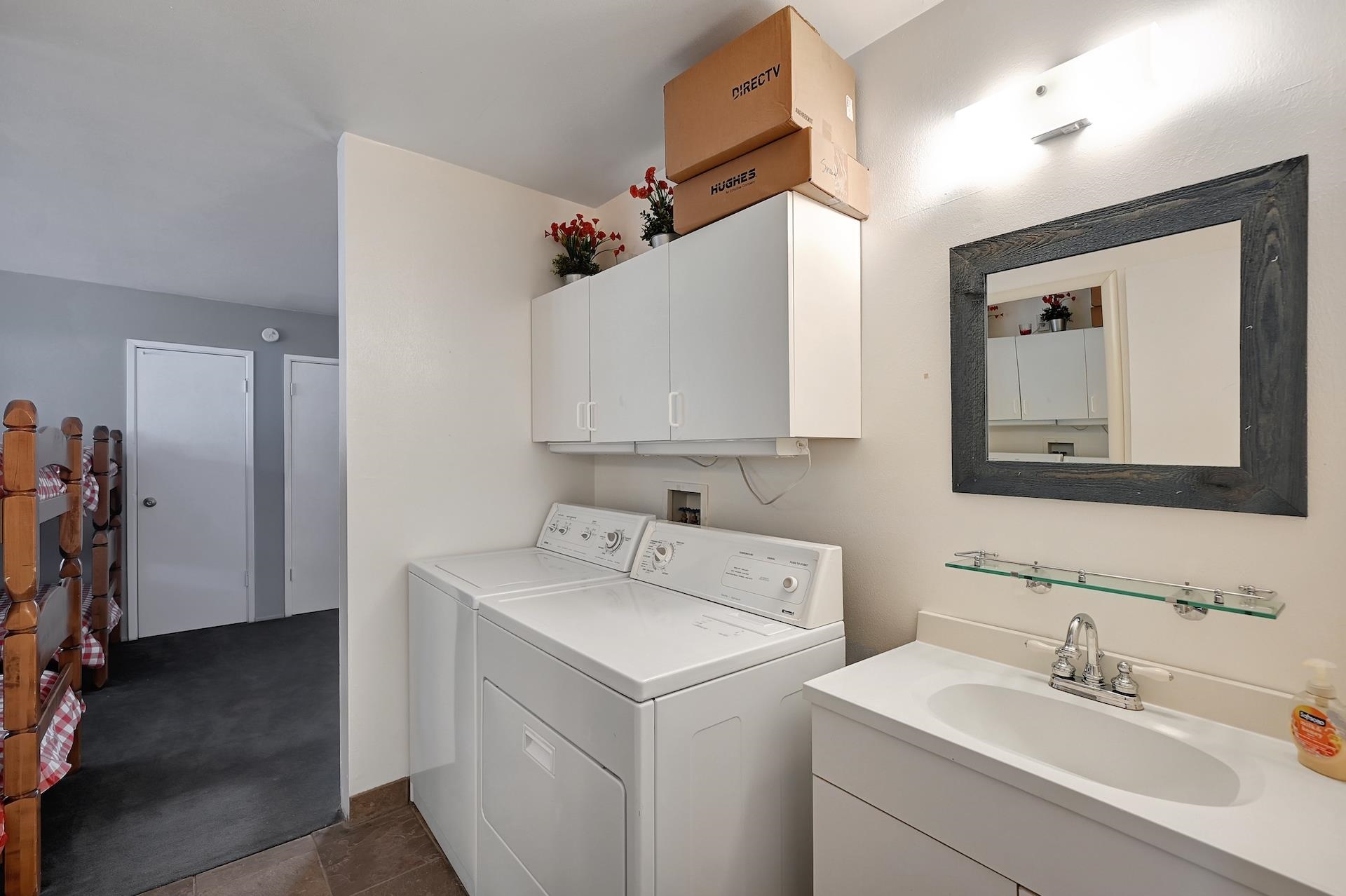 2 Snowridge Lane Mammoth Lakes, CA 93546 - Photo 17 of 25 a bathroom with a sink and a mirror