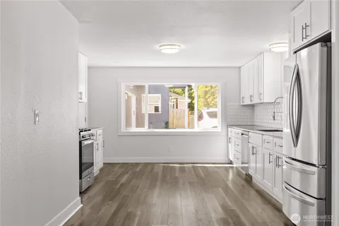 $679,950 | 8823 South Yakima Avenue, Tacoma, WA 98444
