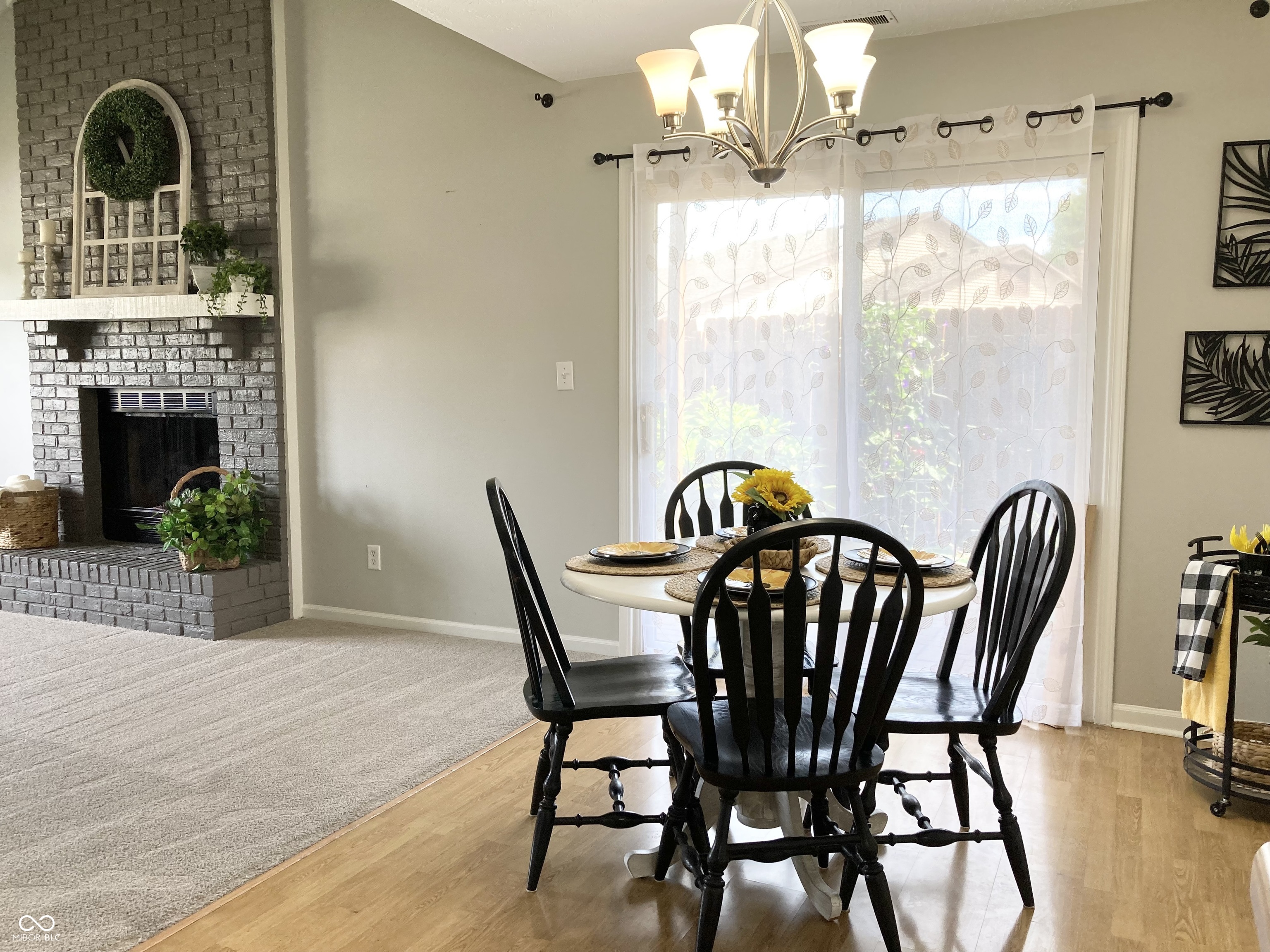 7514 Farm View Circle West Indianapolis, IN 46256 - Photo 10 of 27