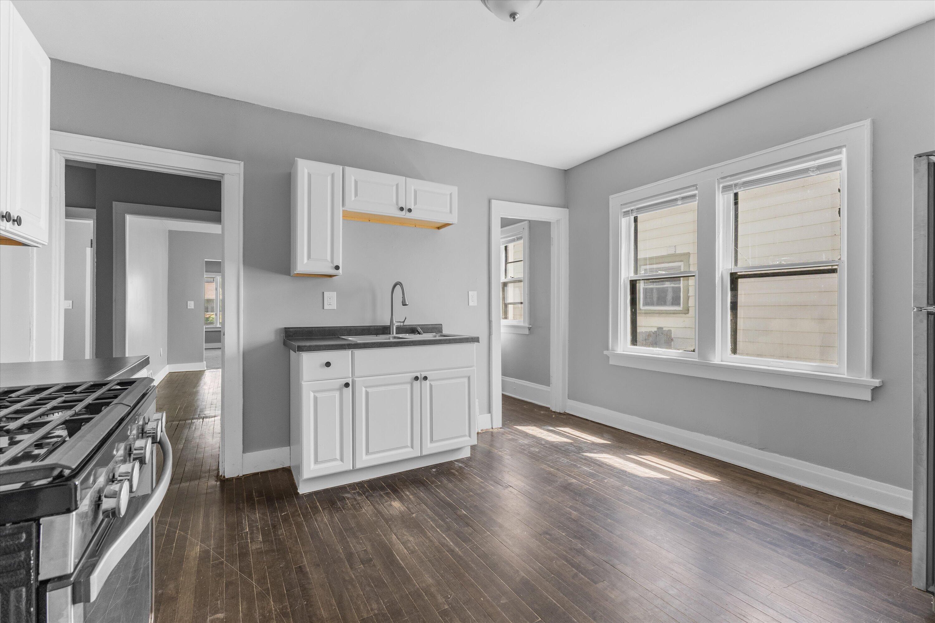 2713 North 44th Street, Unit 2715 Milwaukee, WI 53210 - Photo 6 of 21 08-KCM-31