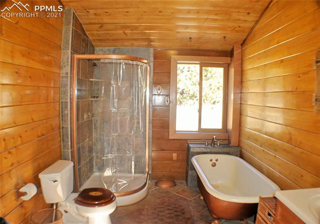 262-338 Post Road Guffey, CO 80820 - Photo 13 of 34 Full Main Level Bath
