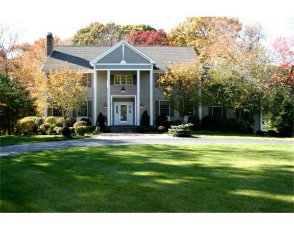 105 Ruddock Road Sudbury, MA 01776 - Photo 1 of 30 Gallery Image 1