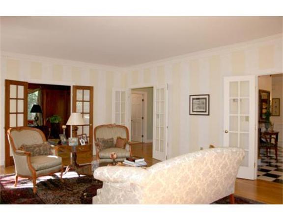 105 Ruddock Road Sudbury, MA 01776 - Photo 8 of 30 Gallery Image 8