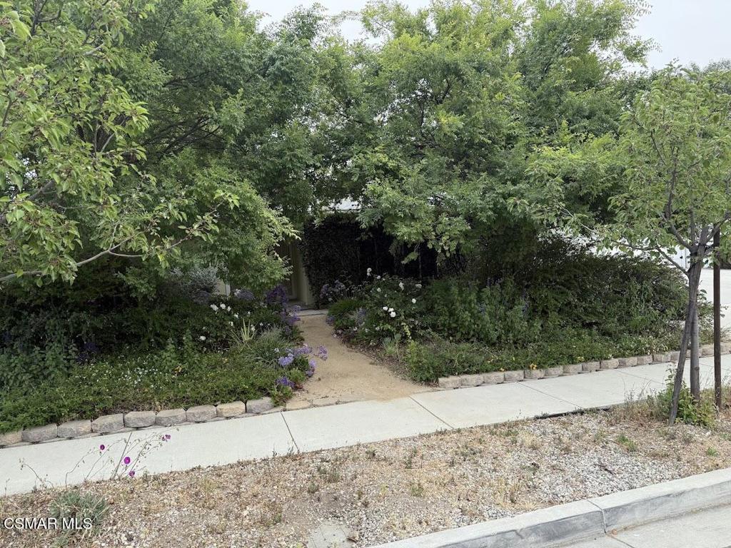 1306 Windsor Drive Thousand Oaks, CA 91360 - Photo 14 of 14 a view of a yard with trees