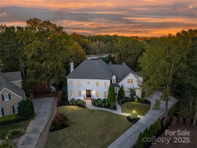 $2,479,000 | 10840 Bay Hill Club Drive, Charlotte, NC 28277