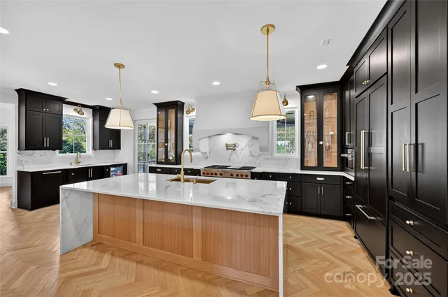 $2,479,000 | 10840 Bay Hill Club Drive, Charlotte, NC 28277