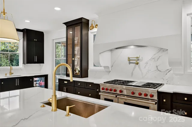 $2,479,000 | 10840 Bay Hill Club Drive, Charlotte, NC 28277