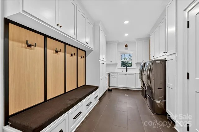 $2,479,000 | 10840 Bay Hill Club Drive, Charlotte, NC 28277