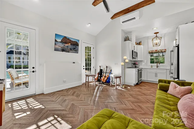 $2,479,000 | 10840 Bay Hill Club Drive, Charlotte, NC 28277