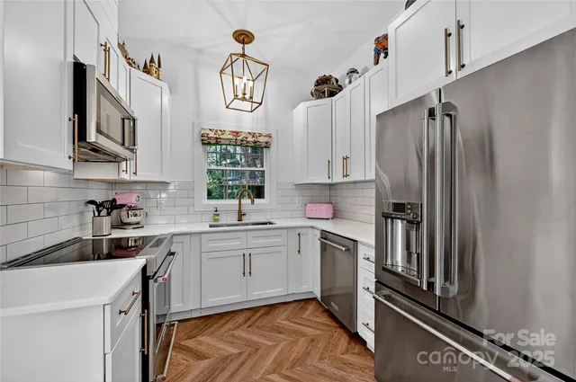 $2,479,000 | 10840 Bay Hill Club Drive, Charlotte, NC 28277