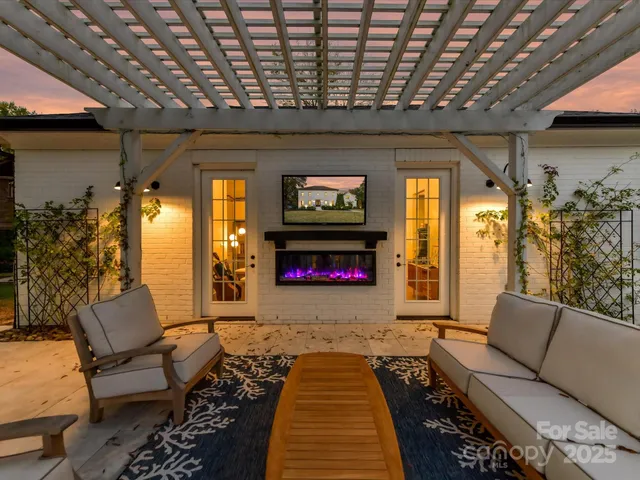 $2,479,000 | 10840 Bay Hill Club Drive, Charlotte, NC 28277