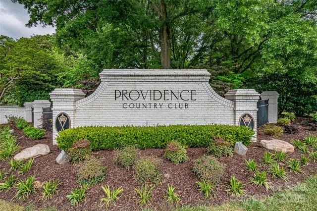 $2,479,000 | 10840 Bay Hill Club Drive, Charlotte, NC 28277