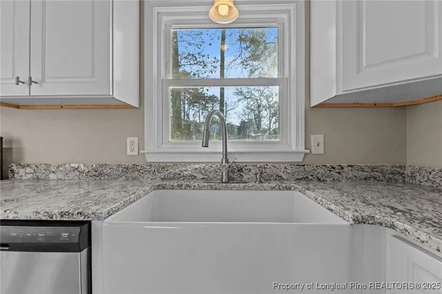 $259,000 | 521 Fawn Court, Fayetteville, NC 28303