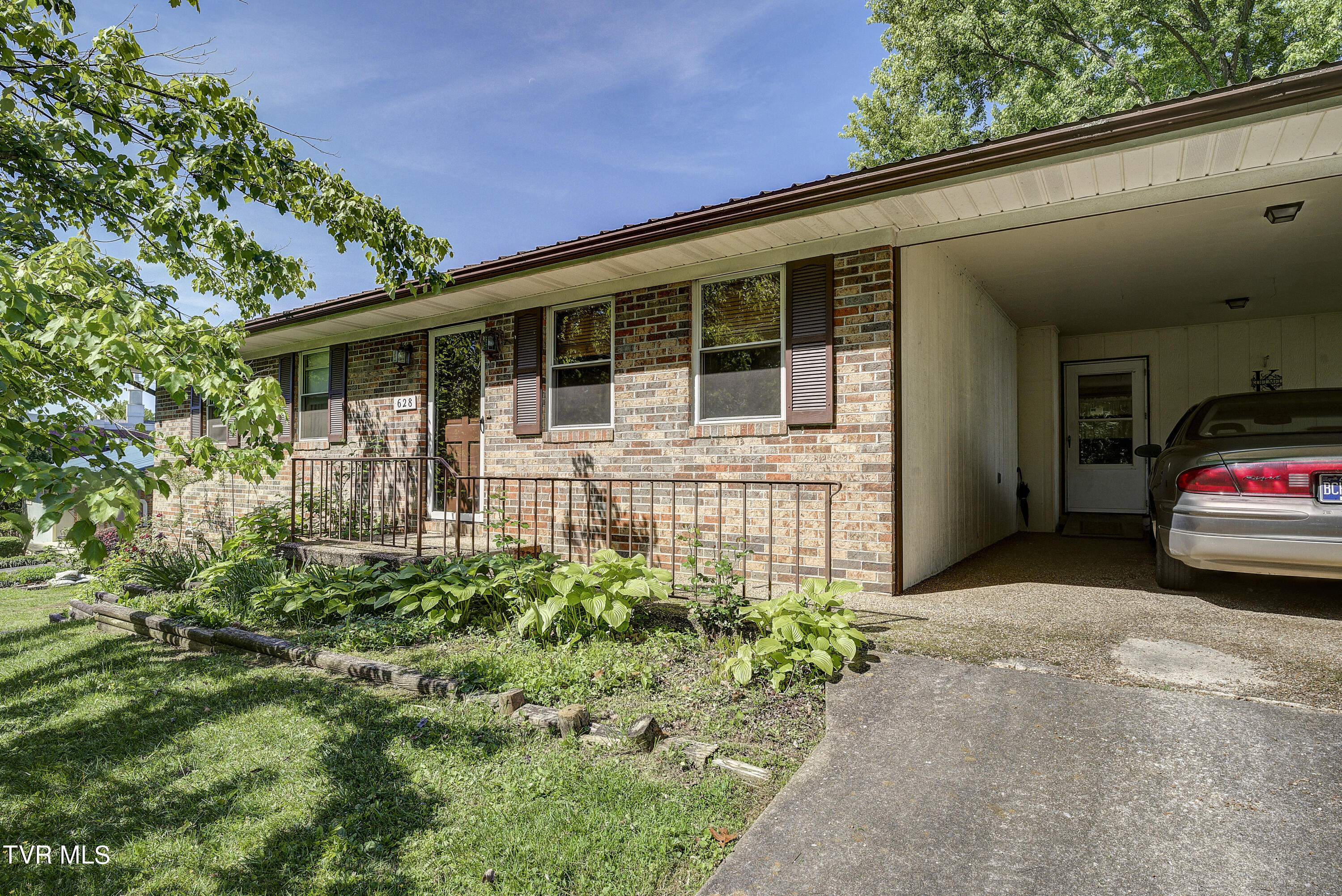 628 Mt Bethel Road Greeneville, TN 37745 - Photo 1 of 34 628 Mount Bethel Rd Greeneville, TN