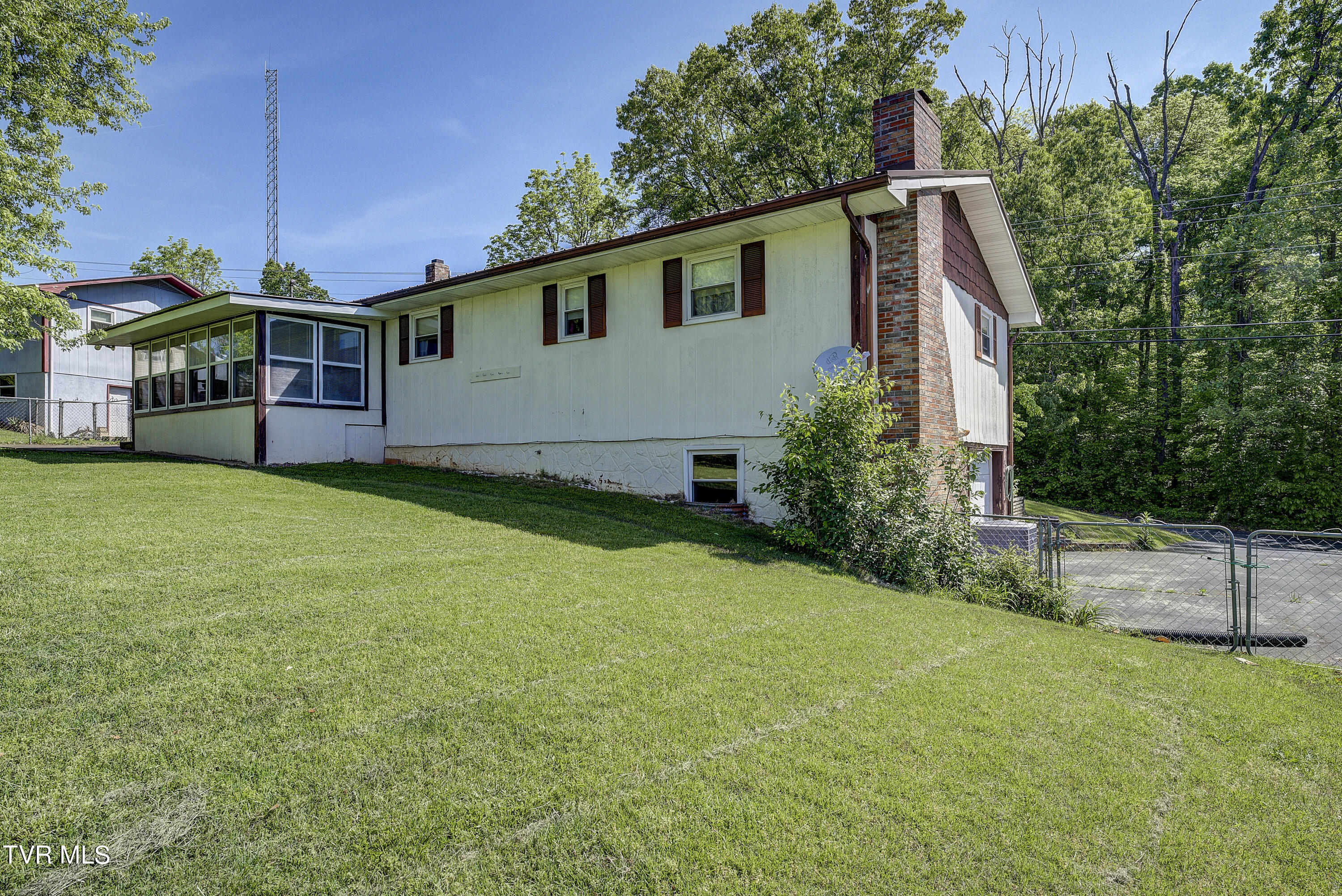 628 Mt Bethel Road Greeneville, TN 37745 - Photo 9 of 34 628 Mount Bethel Rd Greeneville, TN