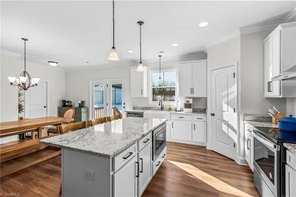 $549,900 | 1165 Flinty Knoll Road, Pinnacle, NC 27043