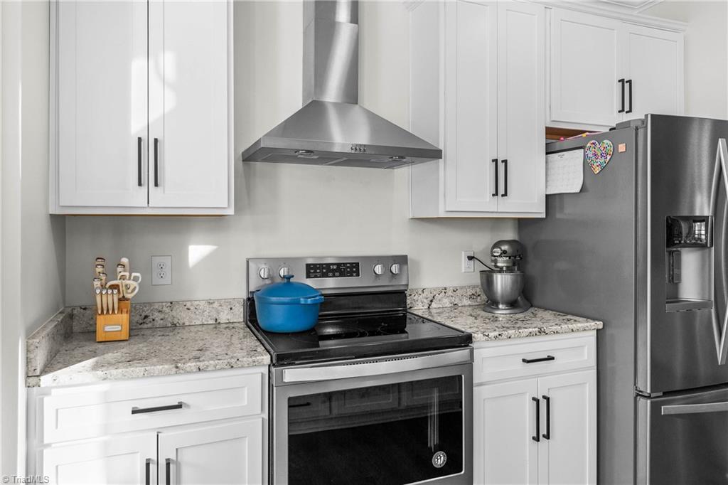 1165 Flinty Knoll Road Pinnacle, NC 27043 - Photo 15 of 36