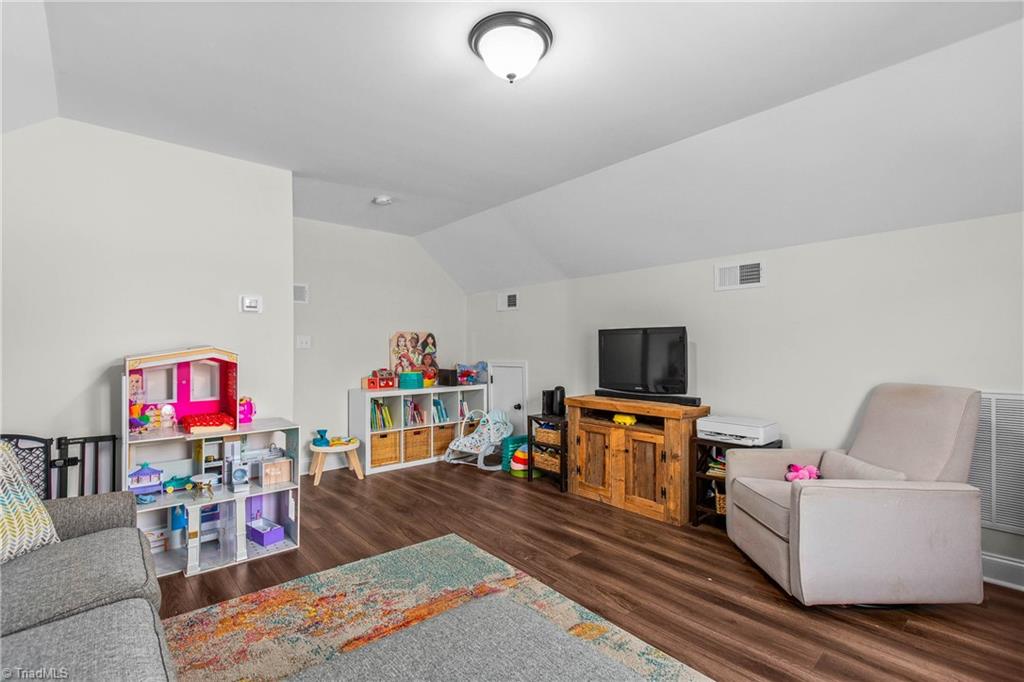 1165 Flinty Knoll Road Pinnacle, NC 27043 - Photo 27 of 36