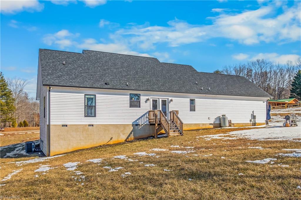 1165 Flinty Knoll Road Pinnacle, NC 27043 - Photo 30 of 36