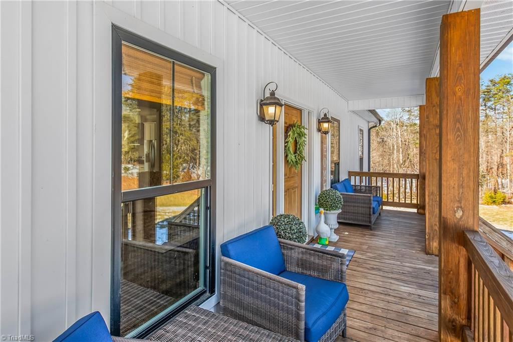 1165 Flinty Knoll Road Pinnacle, NC 27043 - Photo 5 of 36