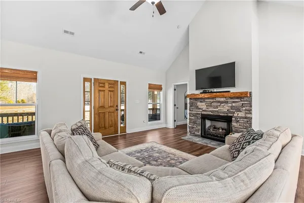 $549,900 | 1165 Flinty Knoll Road, Pinnacle, NC 27043