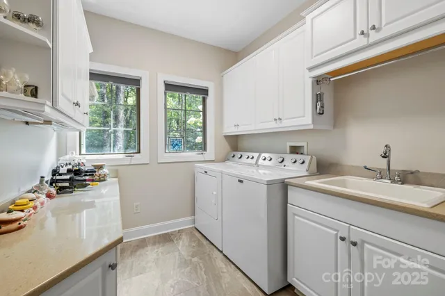 $965,000 | 21 Waga Court, Brevard, NC 28712