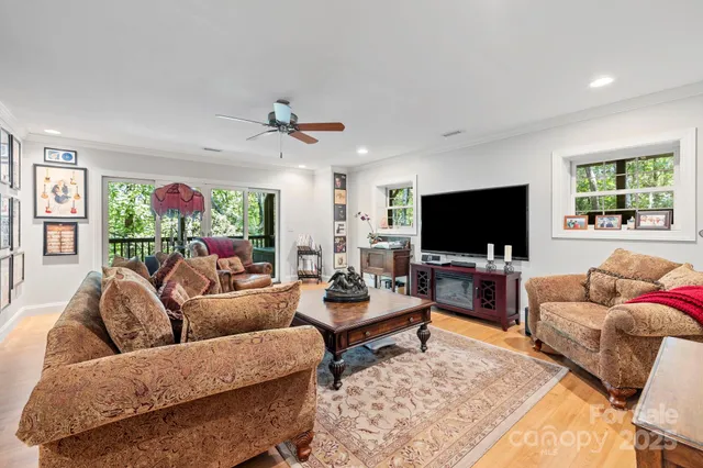 $965,000 | 21 Waga Court, Brevard, NC 28712