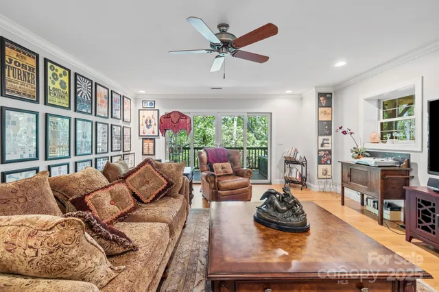 $965,000 | 21 Waga Court, Brevard, NC 28712