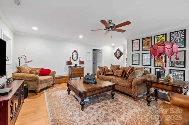 $965,000 | 21 Waga Court, Brevard, NC 28712