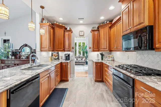 $965,000 | 21 Waga Court, Brevard, NC 28712