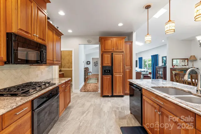 $965,000 | 21 Waga Court, Brevard, NC 28712