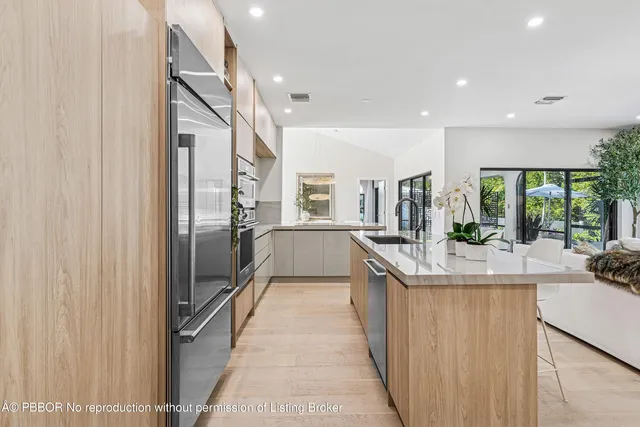 $2,495,000 | 48 Harbour Drive North, Ocean Ridge, FL 33435