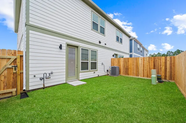 $2,500 | 24402 Colonial Willow Drive, Katy, TX 77493