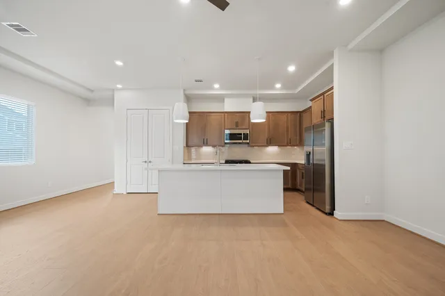 $2,500 | 24402 Colonial Willow Drive, Katy, TX 77493