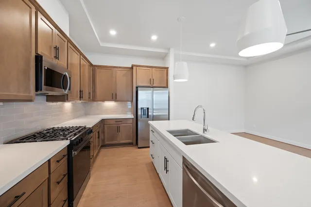 $2,500 | 24402 Colonial Willow Drive, Katy, TX 77493