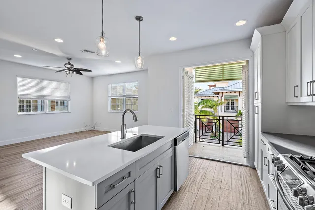 $5,650 | 3770 County Line Road, Unit B5, Tequesta, FL 33469