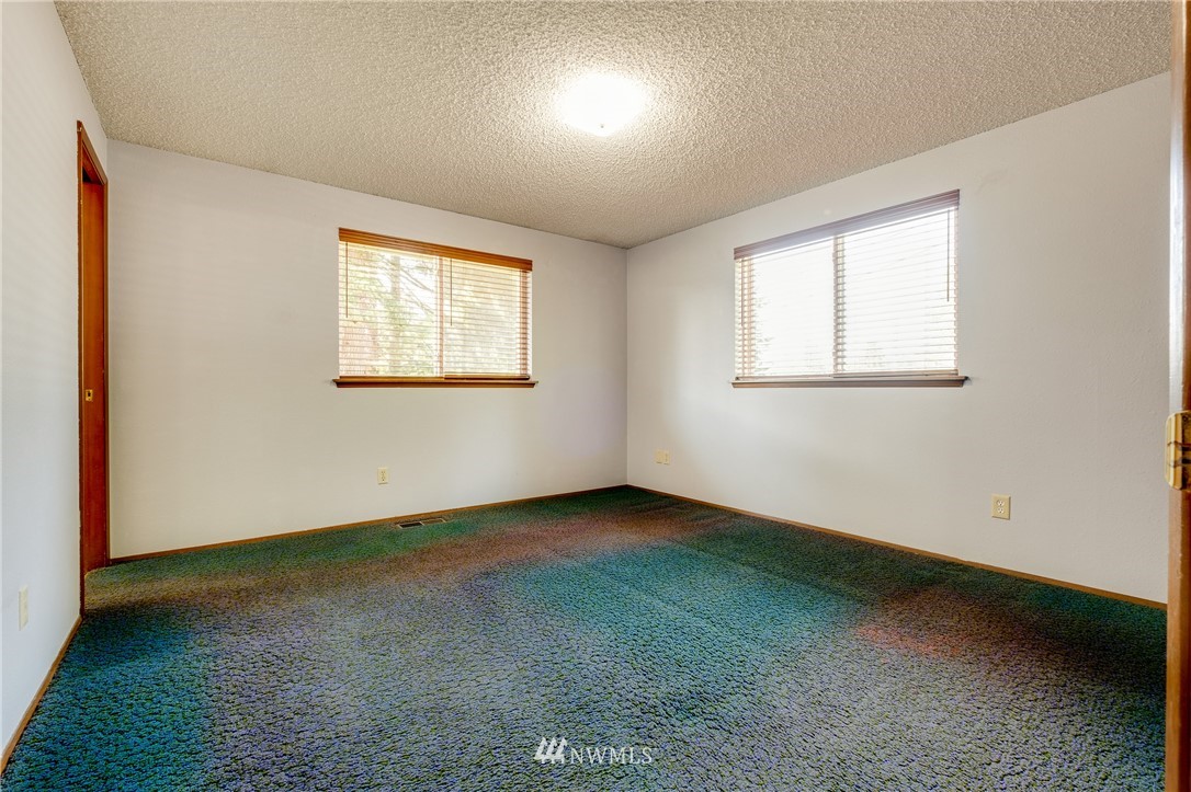 4350 Southeast Horstman Road Port Orchard, WA 98366 - Photo 13 of 19 Gallery Image 13