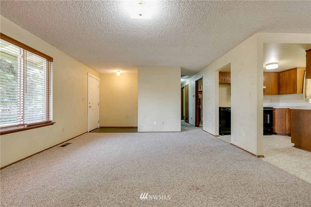 4350 Southeast Horstman Road Port Orchard, WA 98366 - Photo 8 of 19 Gallery Image 8