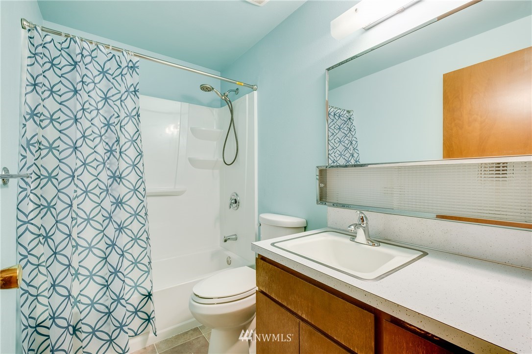 4350 Southeast Horstman Road Port Orchard, WA 98366 - Photo 10 of 19 Gallery Image 10