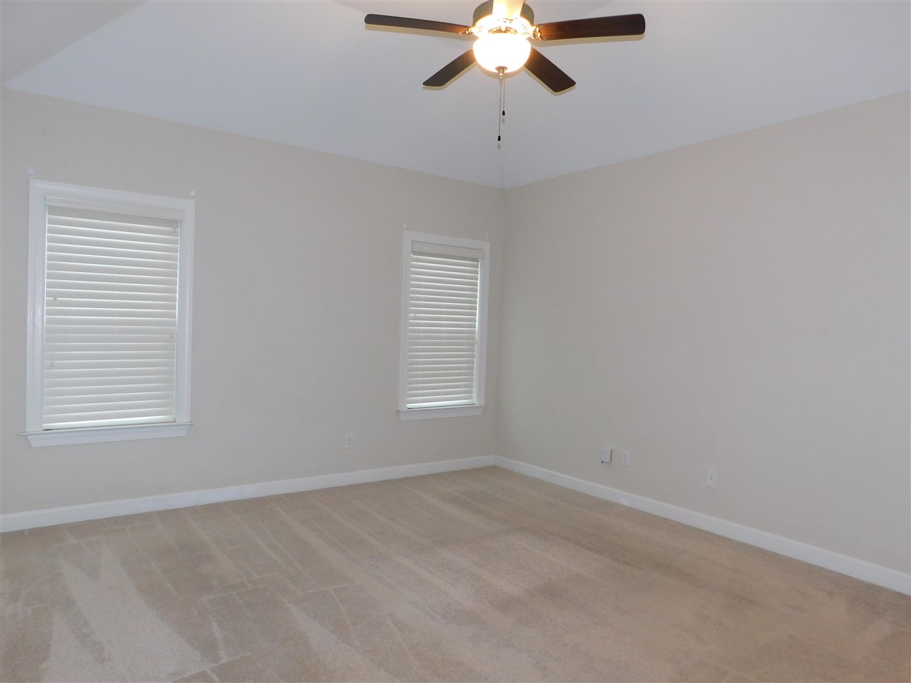 155 Cypress Point Road Oakland, TN 38060 - Photo 11 of 24 Gallery Image 11