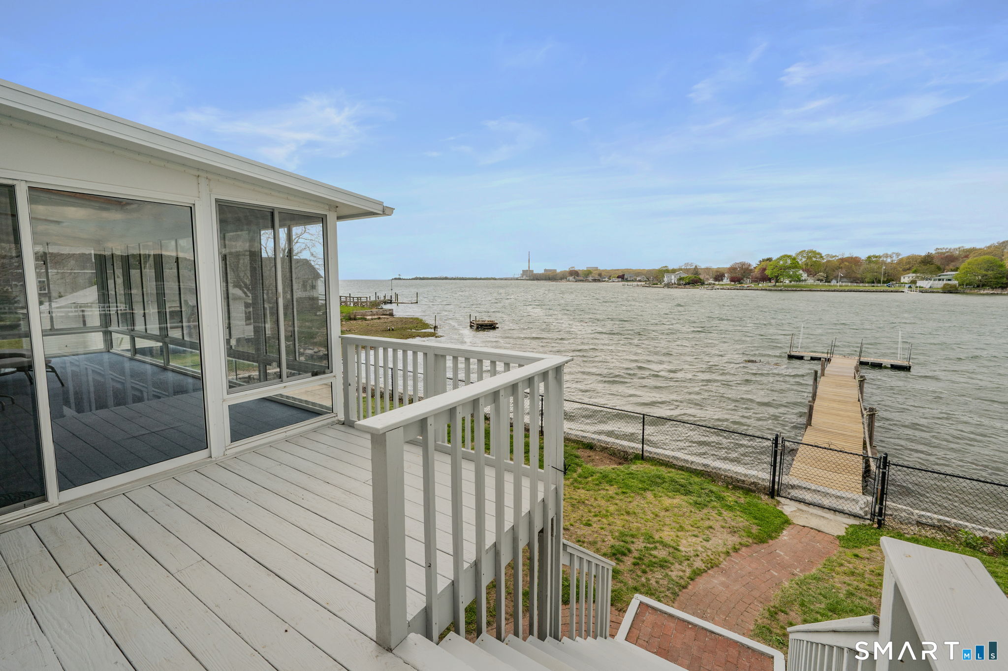 224 Shore Road Waterford, CT 06385 - Photo 23 of 40