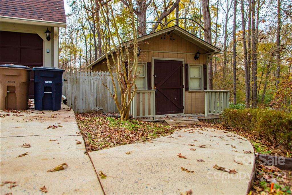 532 Raintree Drive Matthews, NC 28104 - Photo 42 of 46 Gallery Image 42