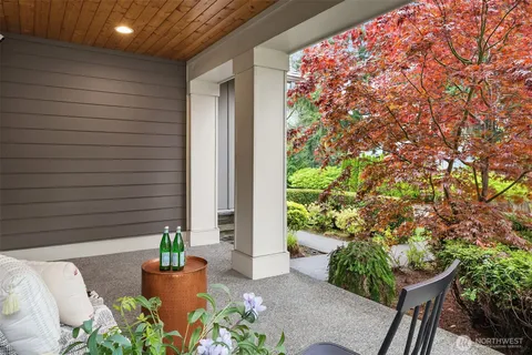 $2,299,000 | 8718 124th Avenue Northeast, Kirkland, WA 98033