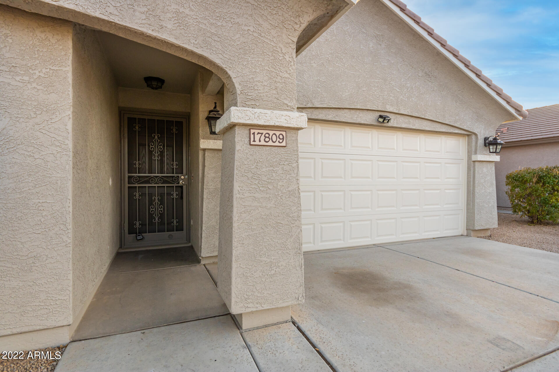 17809 West Calavar Road Surprise, AZ 85388 - Photo 3 of 32 07 Calavar